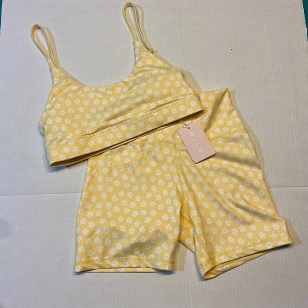 Wilo Yellow Floral Women's Activewear Set